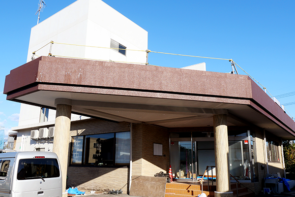 外観の工事状況