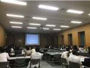 地域医療と介護・福祉をつなぐ会の 研修の様子