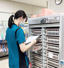 注射薬の確認作業