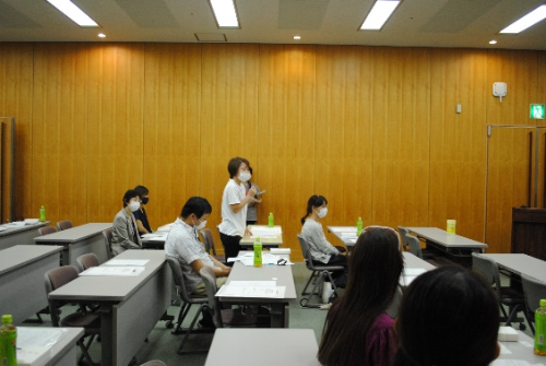 地域かかりつけ医の先生方との意見交換会の様子