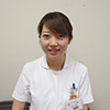 白色の制服を着た3A病棟A・Mさんの写真