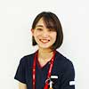 紺色の制服を着た6A病棟 S.Aさんの写真